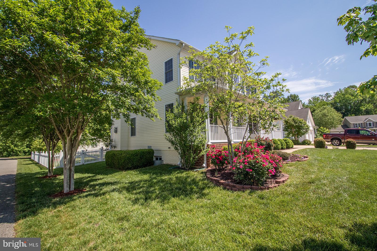 ESTATES AT JOY CHAPEL - Residential