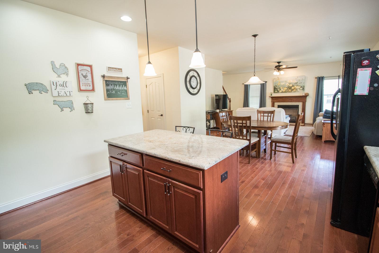 ESTATES AT JOY CHAPEL - Residential