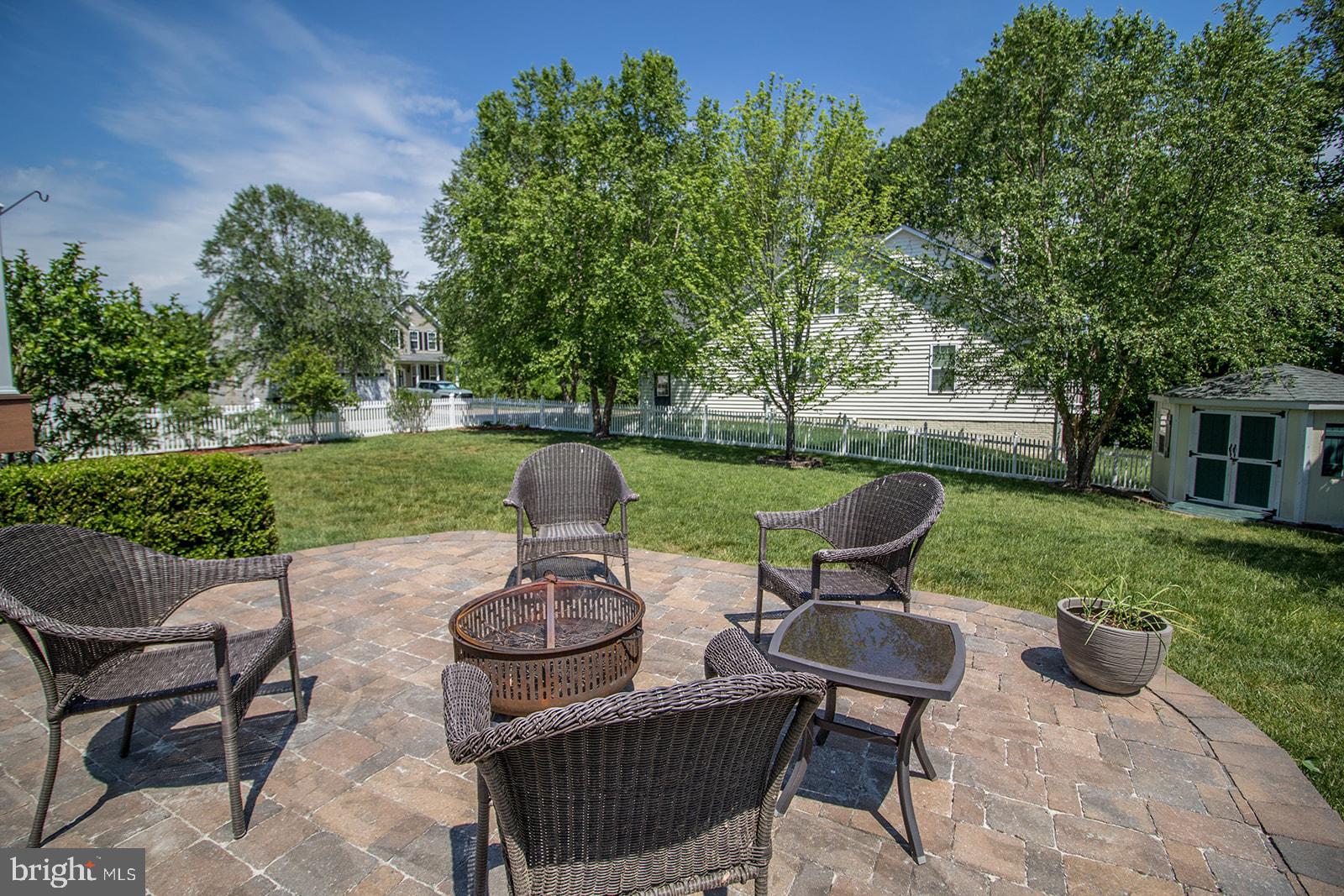 ESTATES AT JOY CHAPEL - Residential