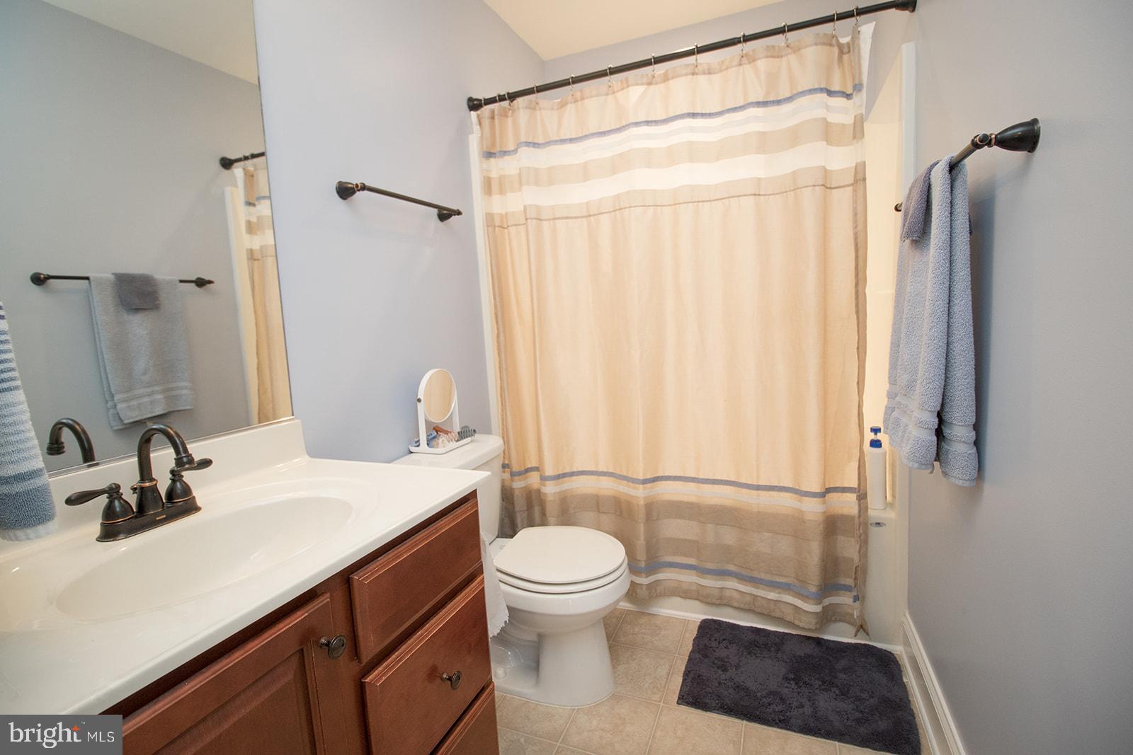 ESTATES AT JOY CHAPEL - Residential