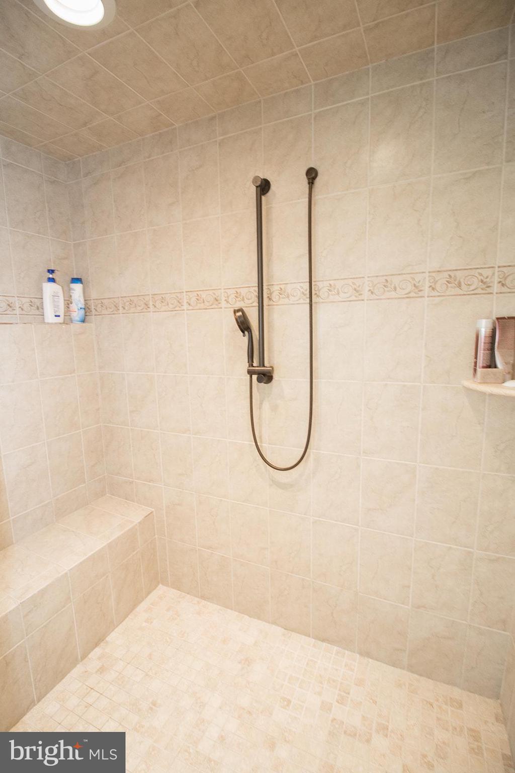 ESTATES AT JOY CHAPEL - Residential