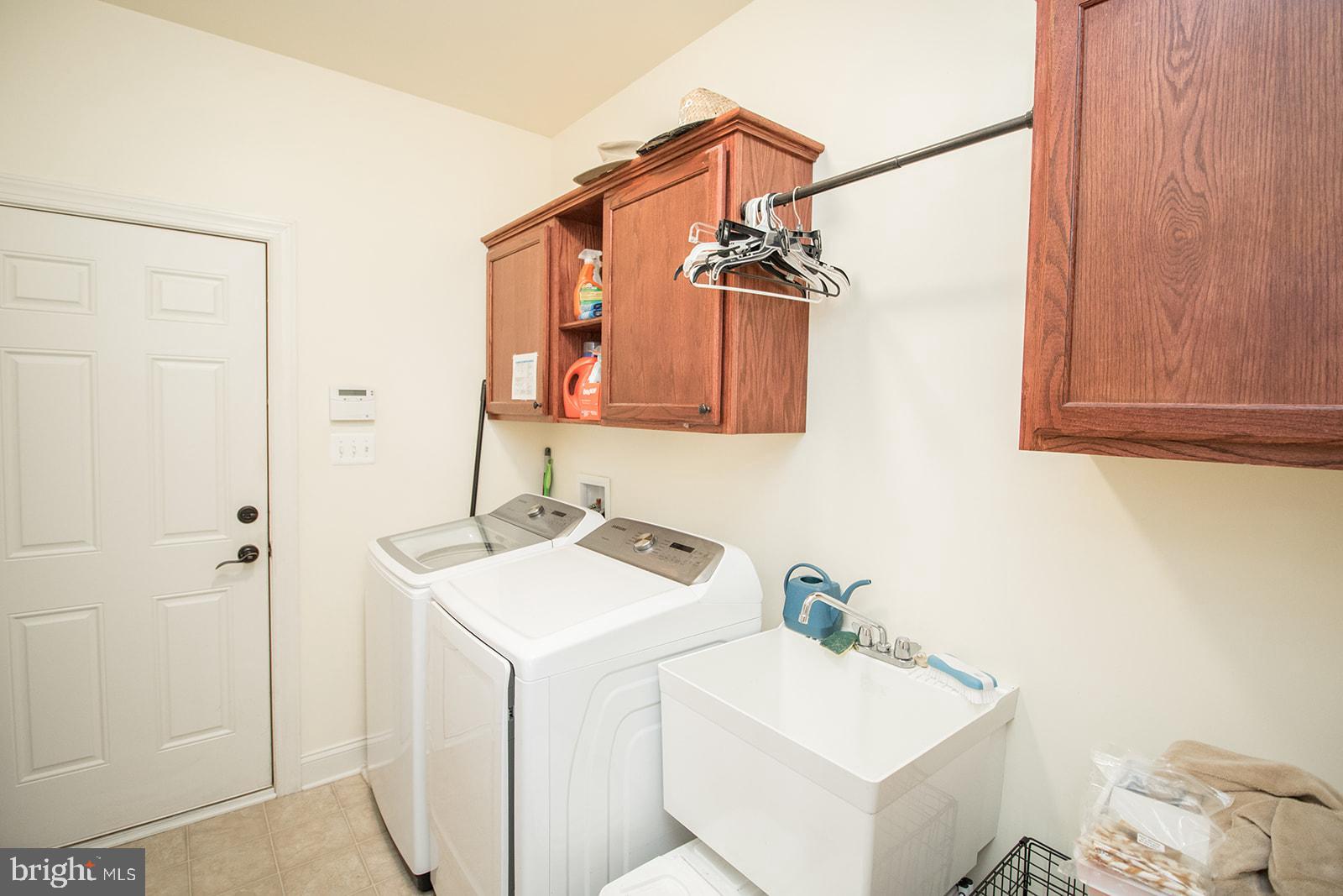 ESTATES AT JOY CHAPEL - Residential