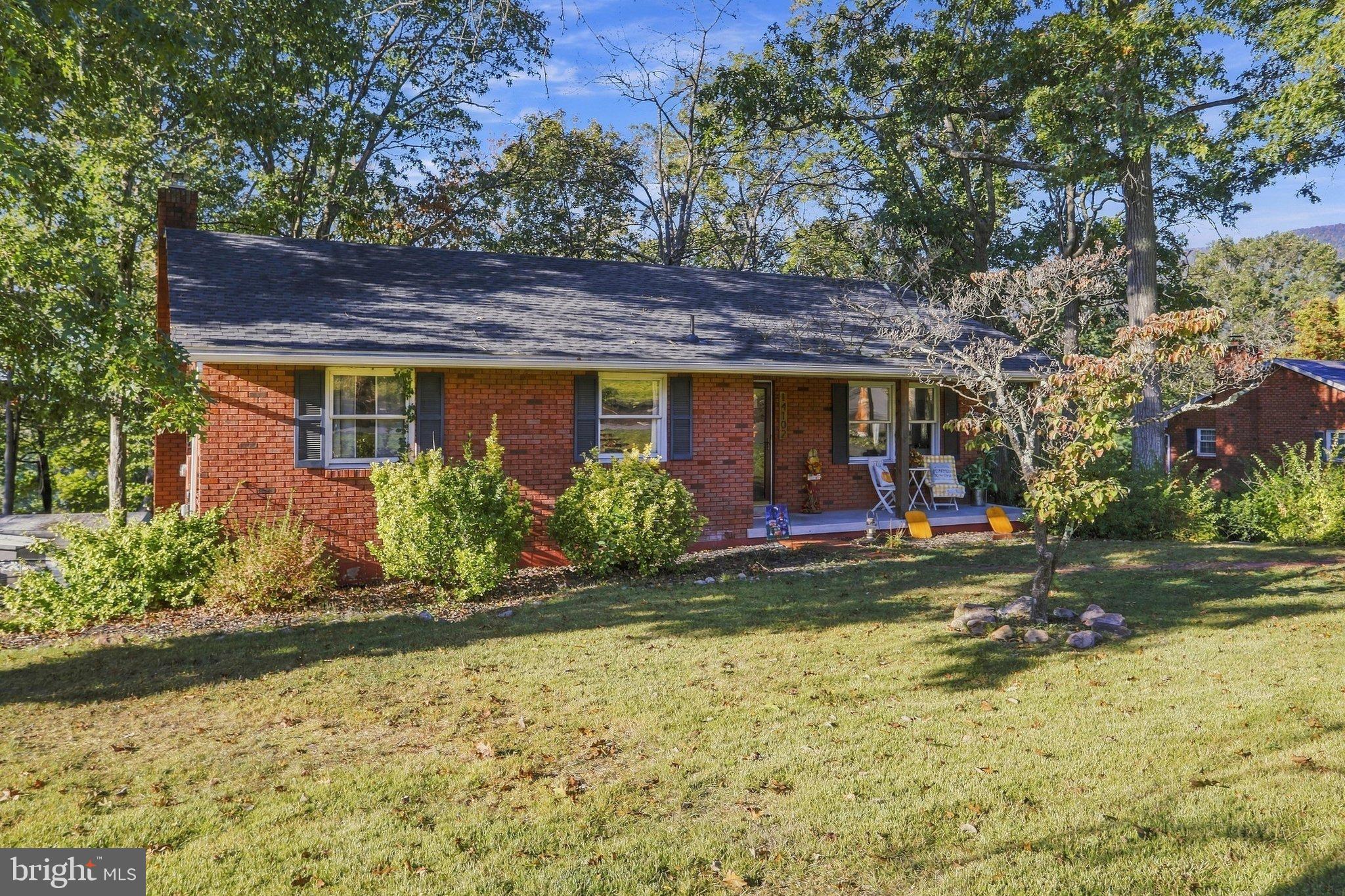 14102 CEDARWOOD DRIVE SW