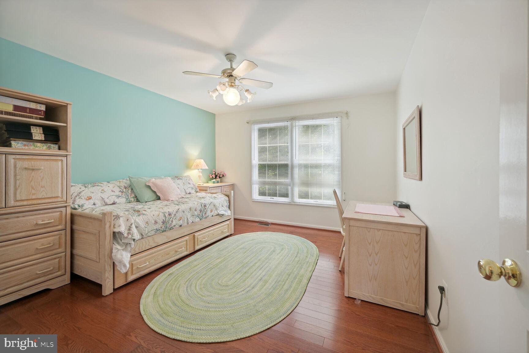 QUAINT ACRES - Residential