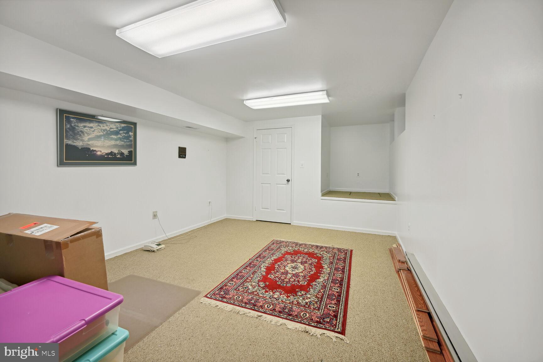 QUAINT ACRES - Residential