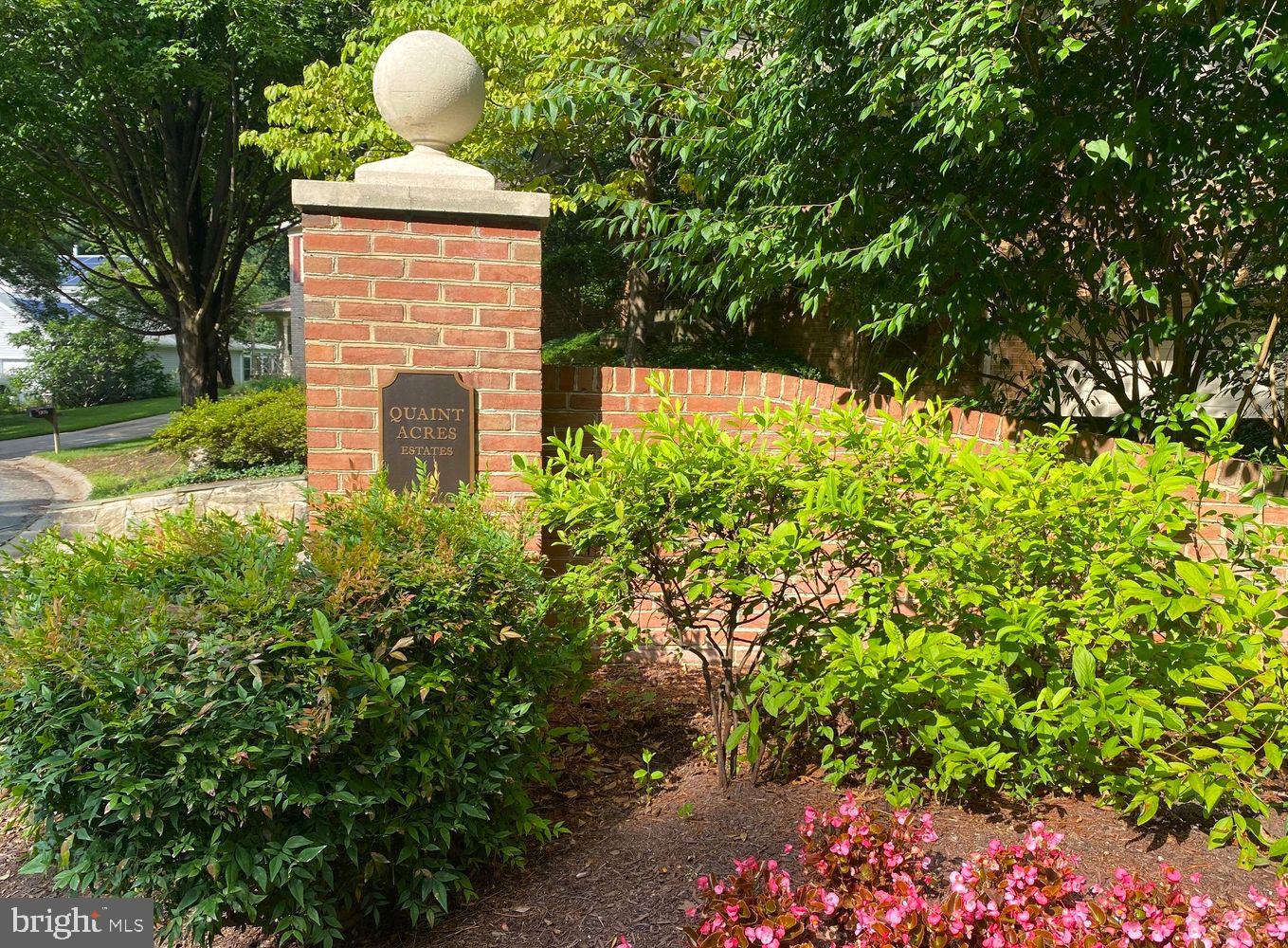 QUAINT ACRES - Residential