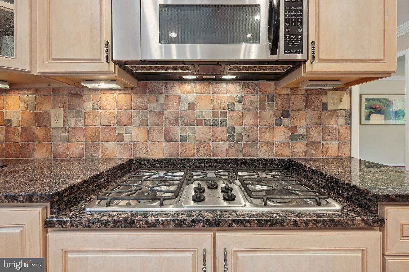 QUAINT ACRES - Residential