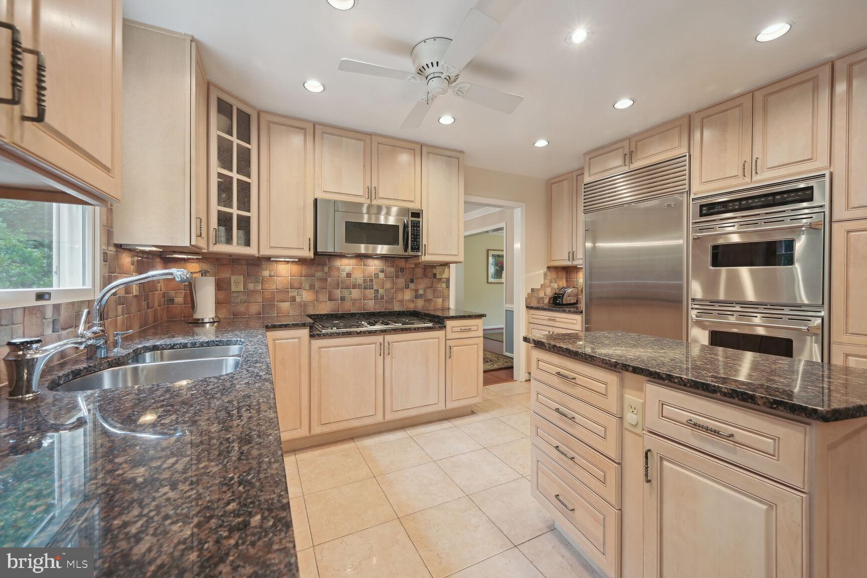 QUAINT ACRES - Residential