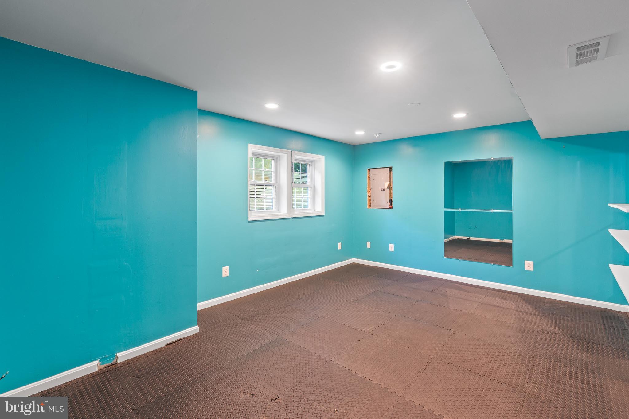 DRUM POINT - Residential