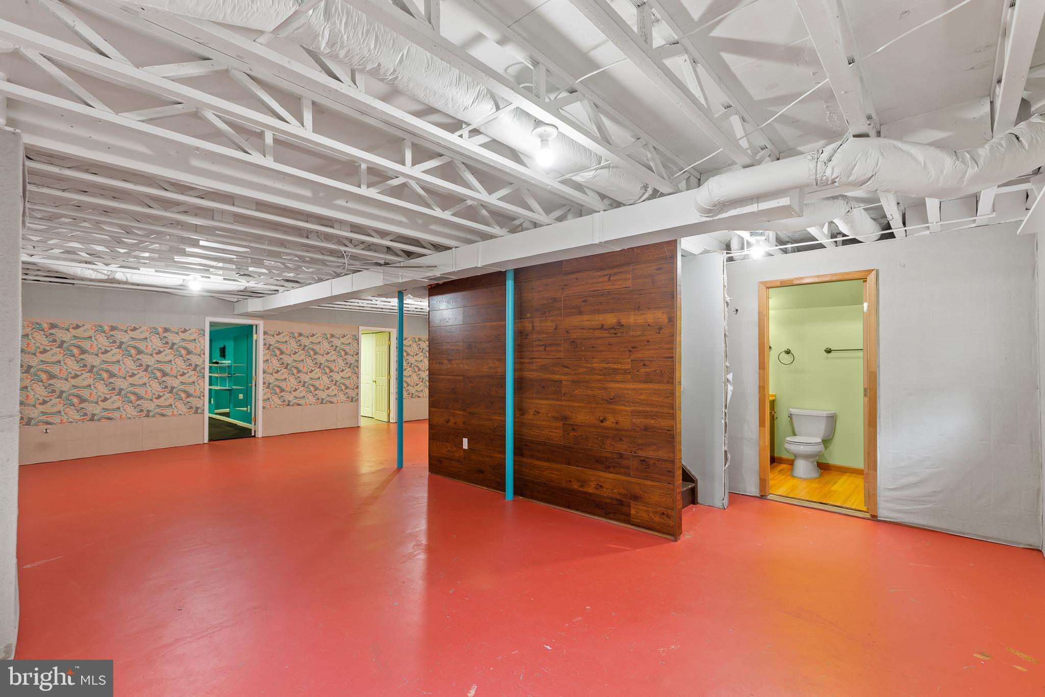 DRUM POINT - Residential