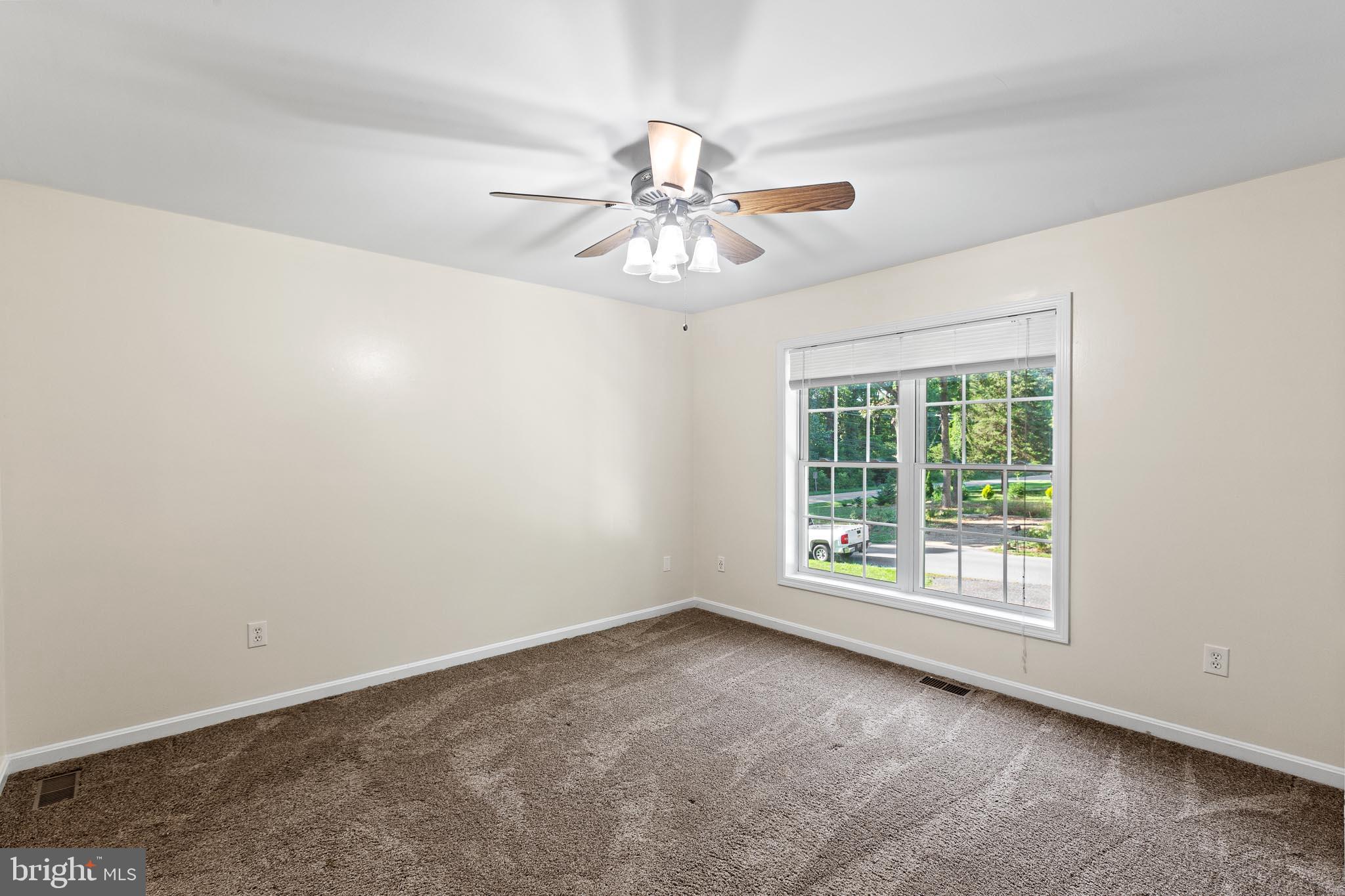 DRUM POINT - Residential