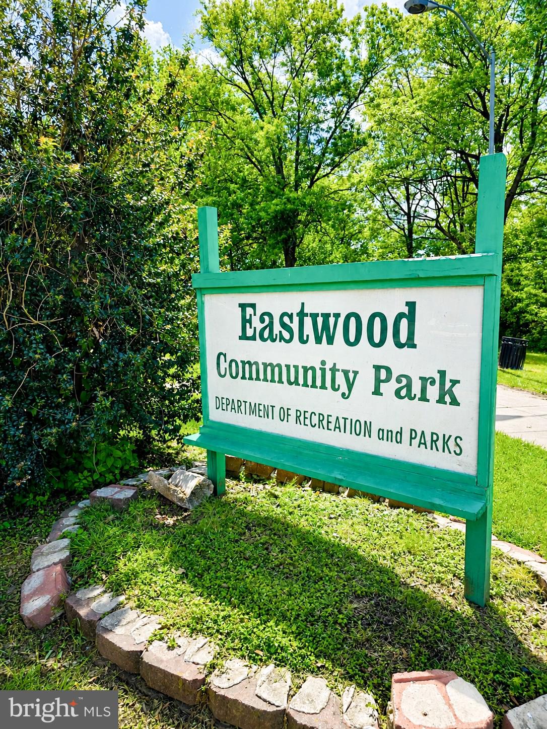EASTWOOD - Residential