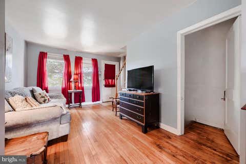 Townhouse For Sale - 6929 Gough Street<br/> BALTIMORE, MD 21224