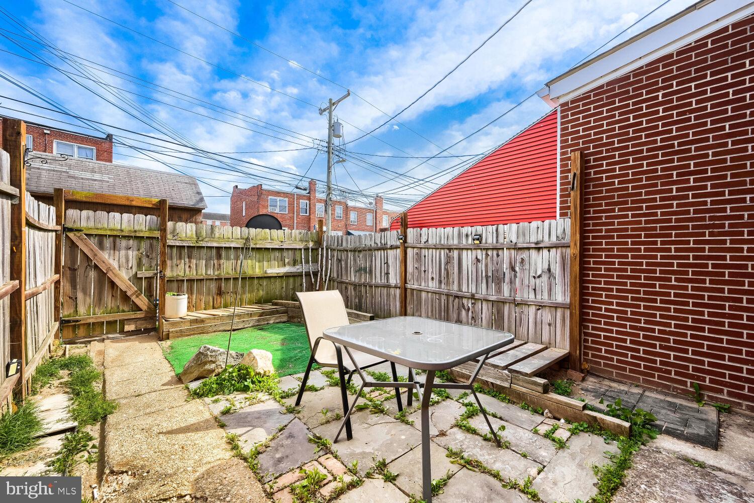 EASTWOOD - Residential