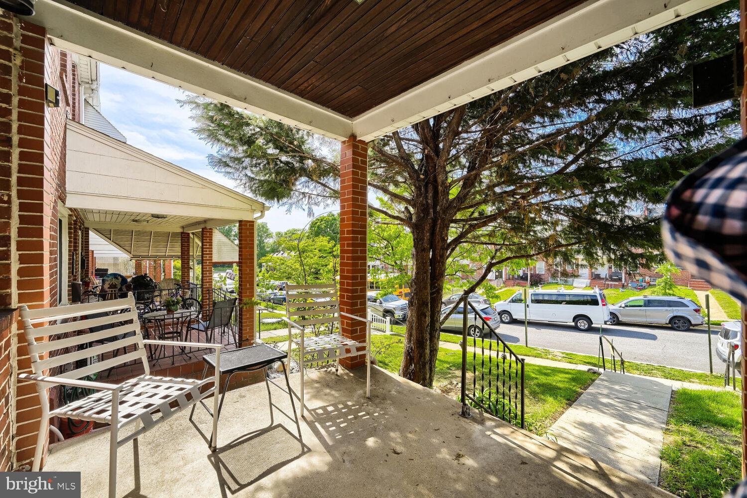 EASTWOOD - Residential