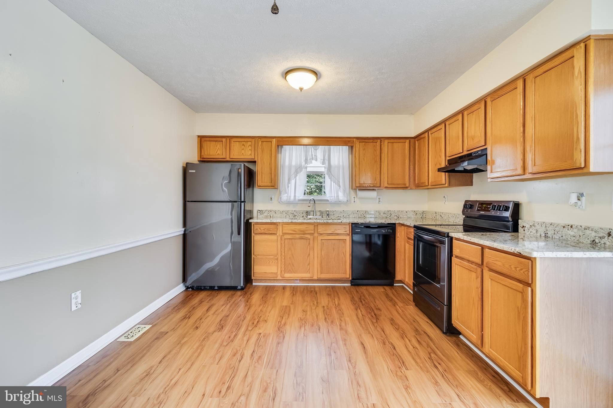 GOLDEN BEACH - Residential