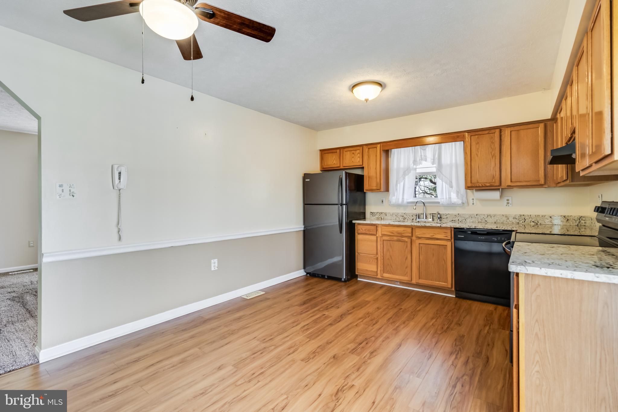 GOLDEN BEACH - Residential