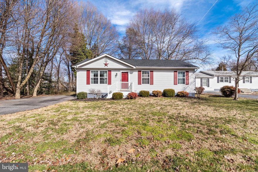 Located in the community of Golden Beach, this well-cared for 3 Bedroom, 2 Bathroom rambler boasts an updated kitchen with granite countertops, new appliances, and LVP flooring, fresh carpet throughout
the living spaces, a roof that's a couple years old, a composite deck and spacious storage shed in the backyard, and well-maintained well and septic system. The Community offers use of their boat ramps, docks
and private beach. This house won't be on the market for long!