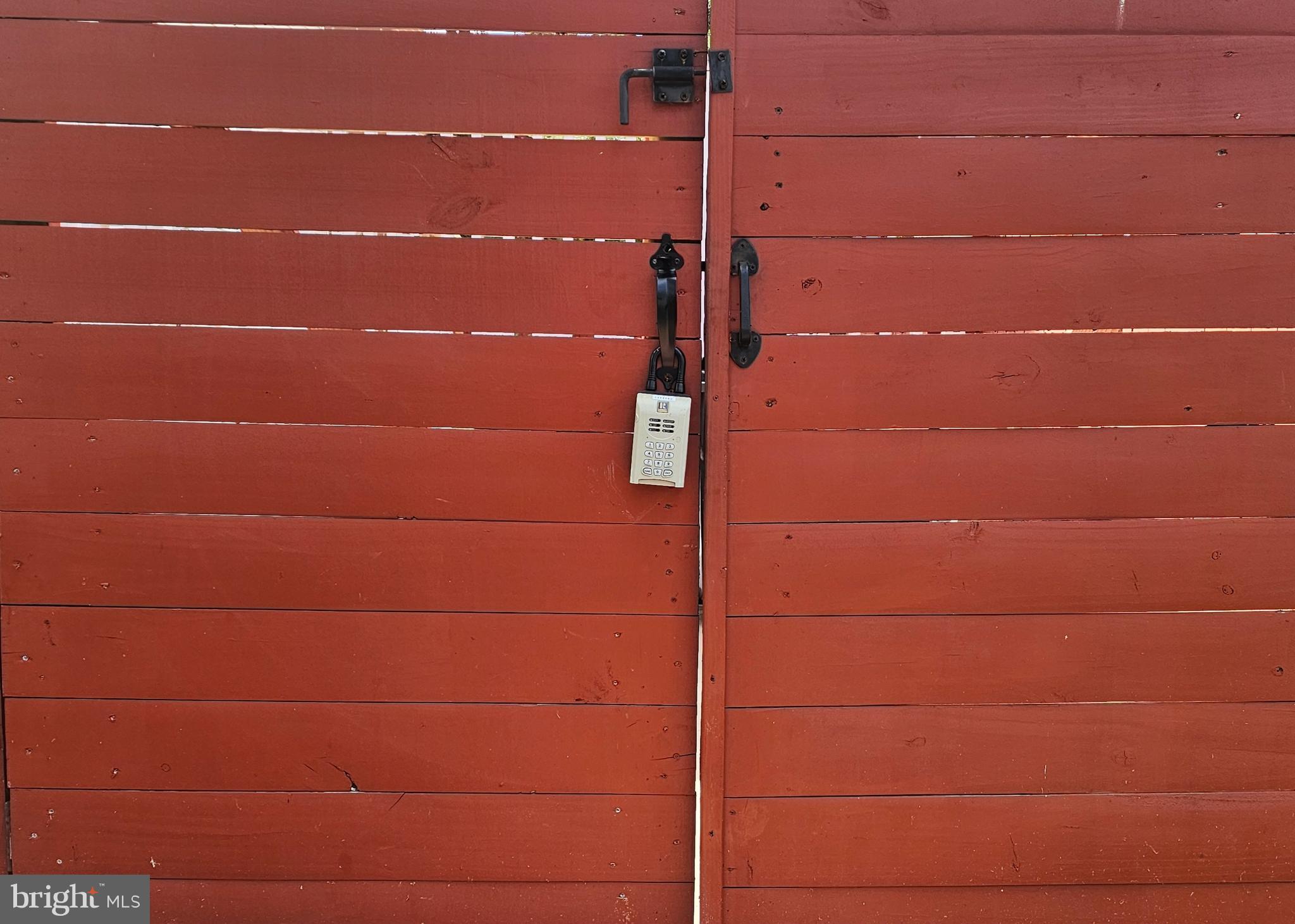 SUGARLAND RUN - Residential Lease