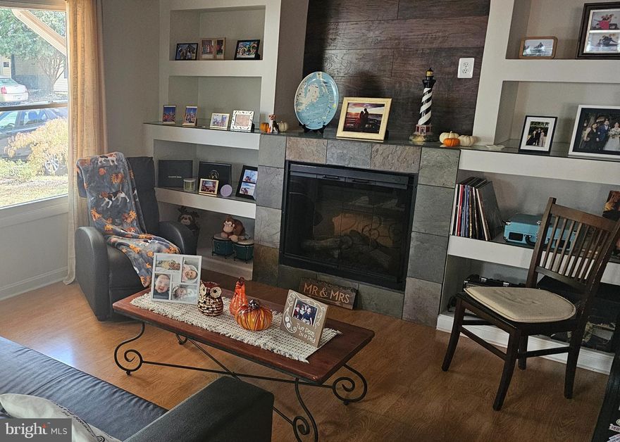 Sterling!!  Single Family Home, 2784 Sq. Ft great location, 4 bedrooms 2.5 bathrooms, beautiful Living room with fireplace and an additional room for TV or other use. Large kitchen area, with granite counter tops and plenty of space entertain your guest. A nice concrete patio to spend your mornings or evenings relaxing.  1 assigned parking spot in front of driveway, and plenty of parking in front of the house.  easy access, airport and much more....  Come and tour this beautiful home it has a lot to offer!!