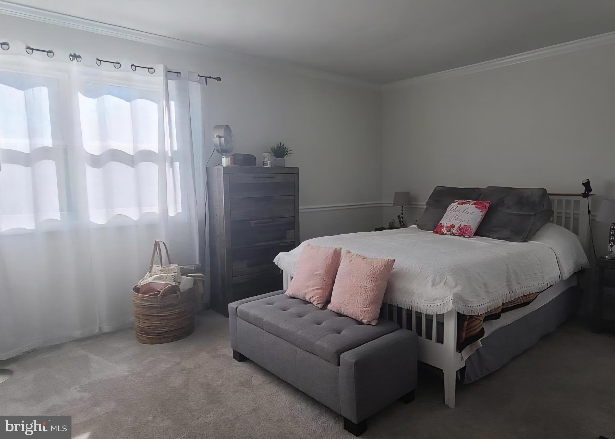 SUGARLAND RUN - Residential Lease