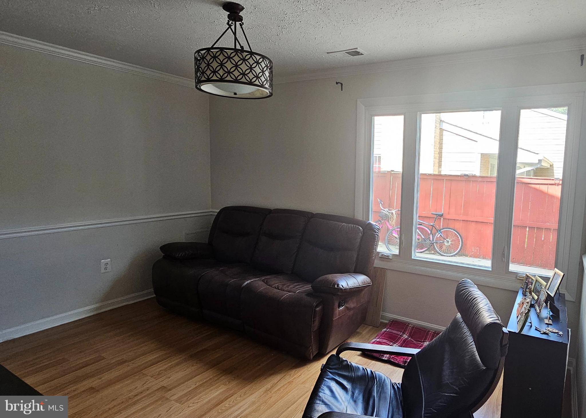 SUGARLAND RUN - Residential Lease