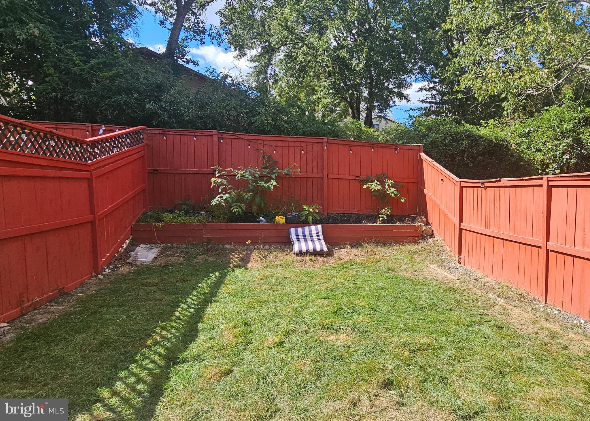 SUGARLAND RUN - Residential Lease