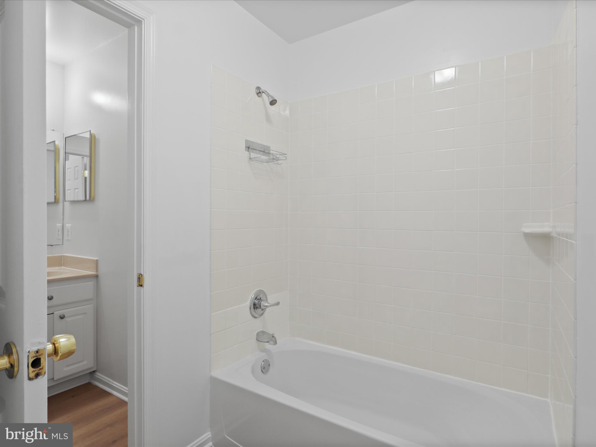 GAINESVILLE ACRES - Residential