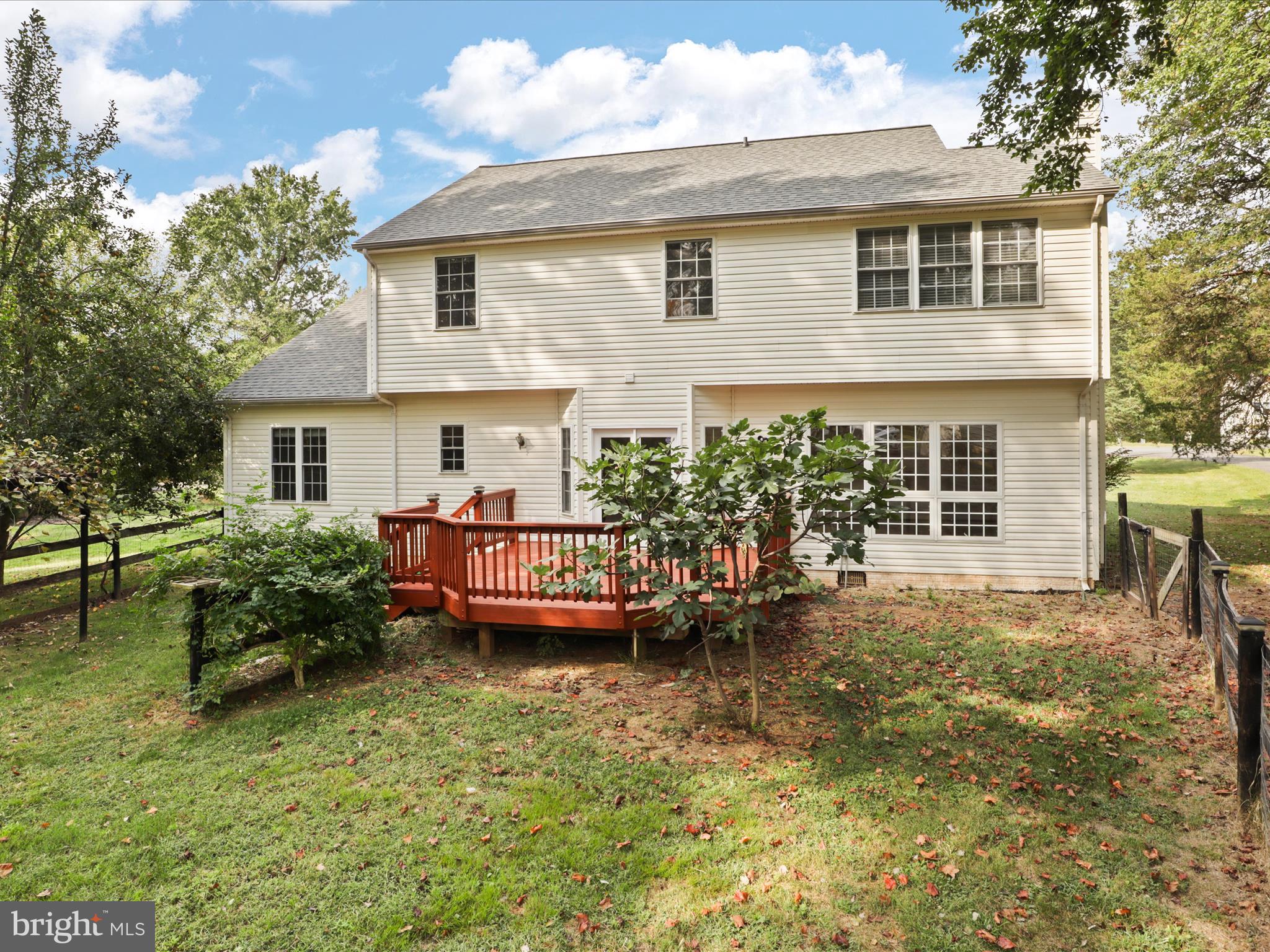 GAINESVILLE ACRES - Residential