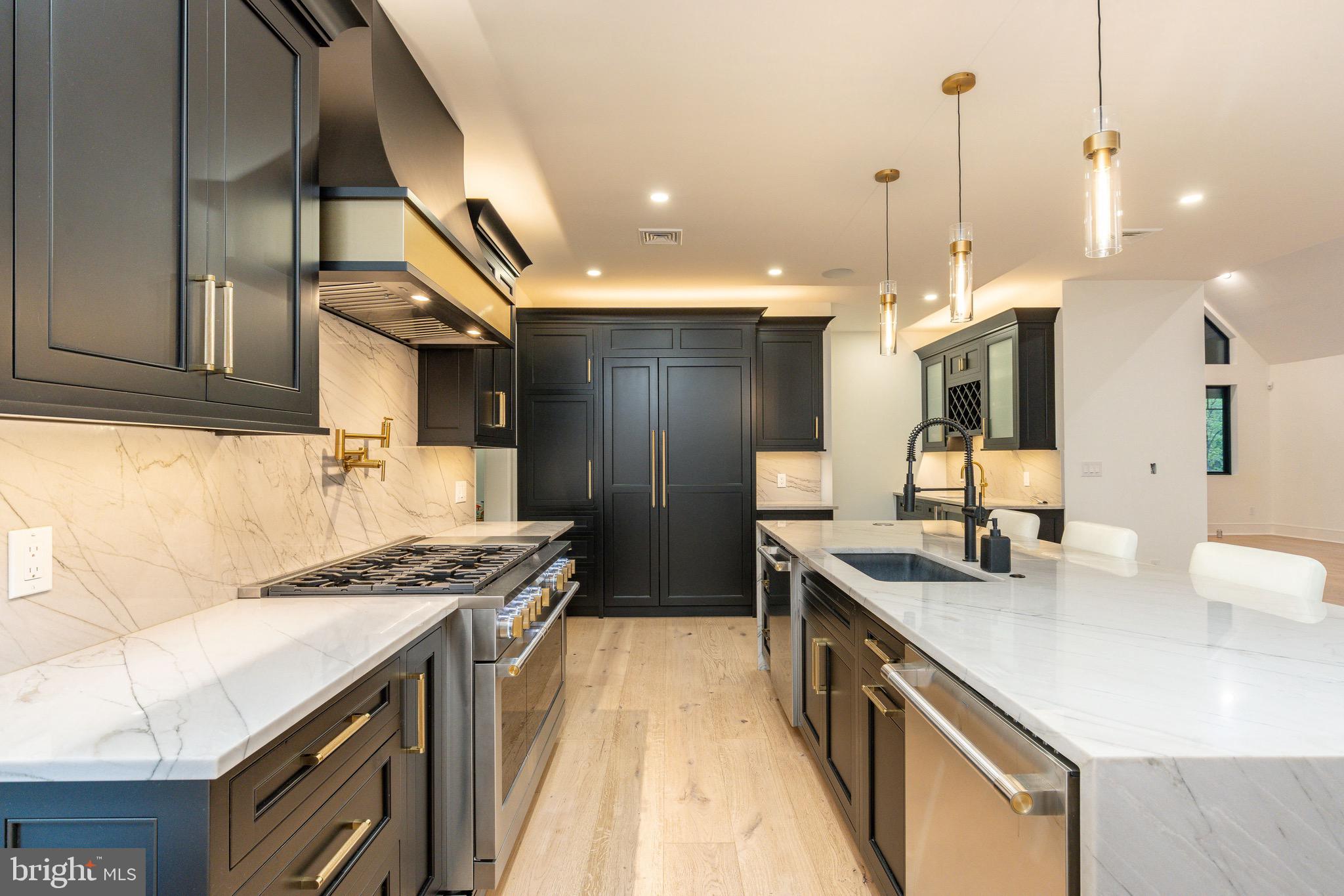 DOYLESTOWN - Residential