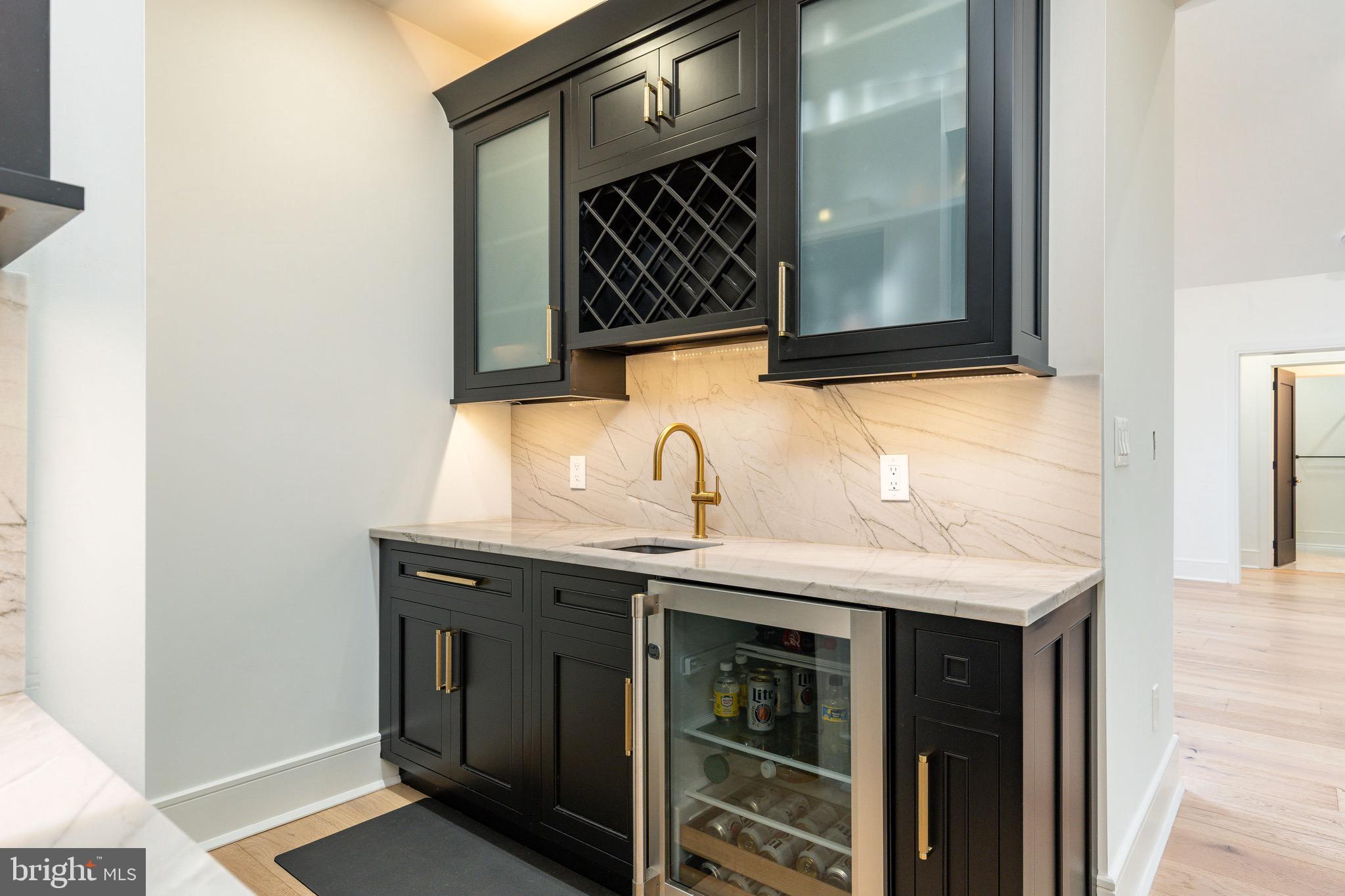 DOYLESTOWN - Residential