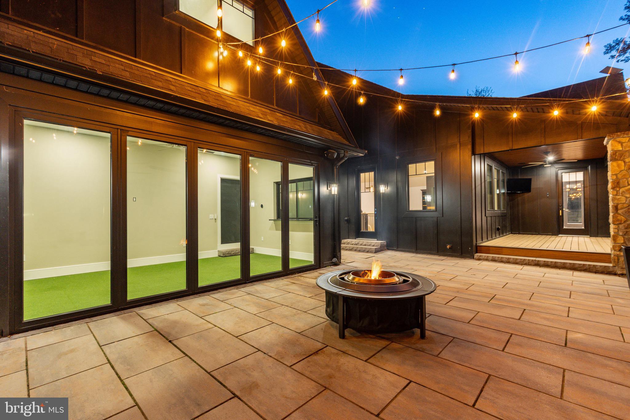 DOYLESTOWN - Residential