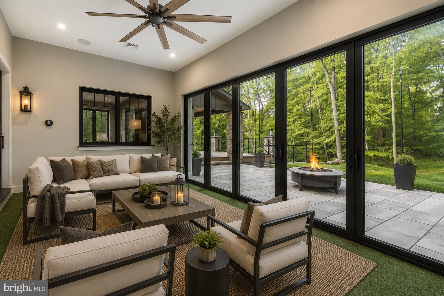 DOYLESTOWN - Residential