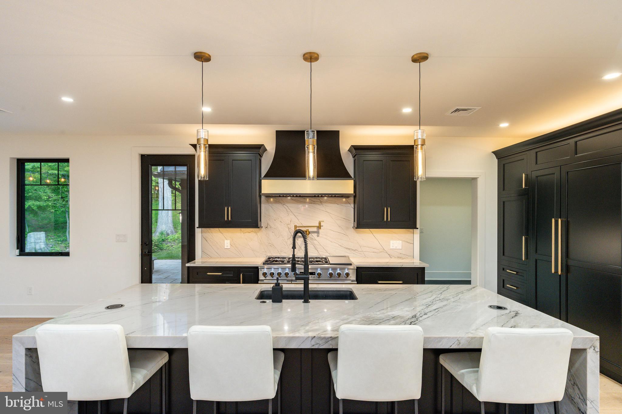 DOYLESTOWN - Residential