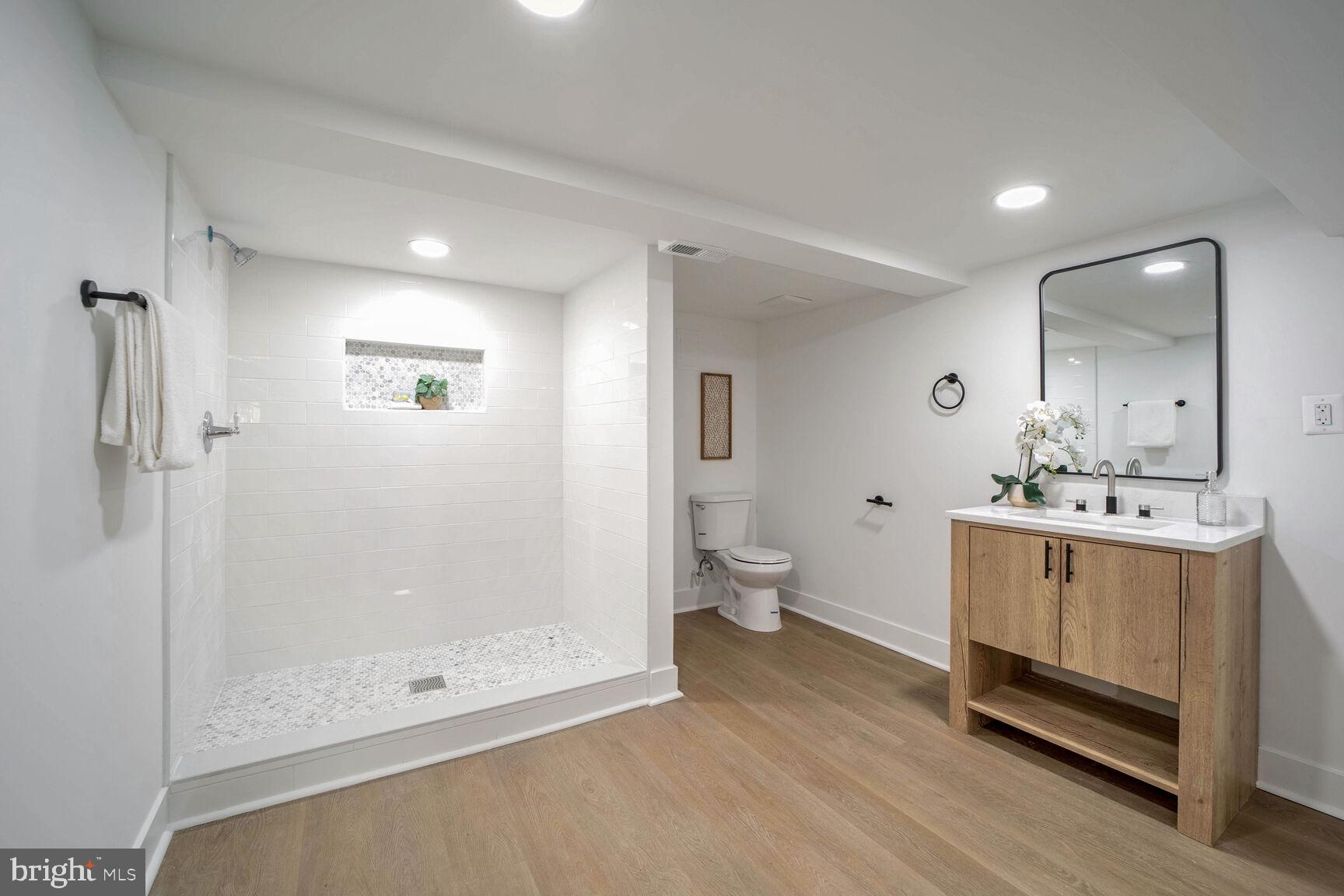 WESTMORELAND FRUIT FARM - Residential