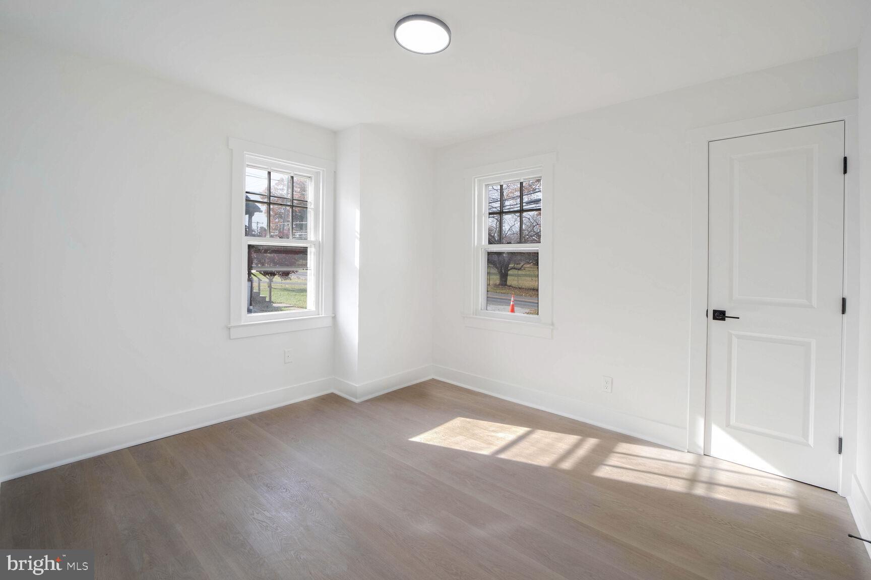 WESTMORELAND FRUIT FARM - Residential