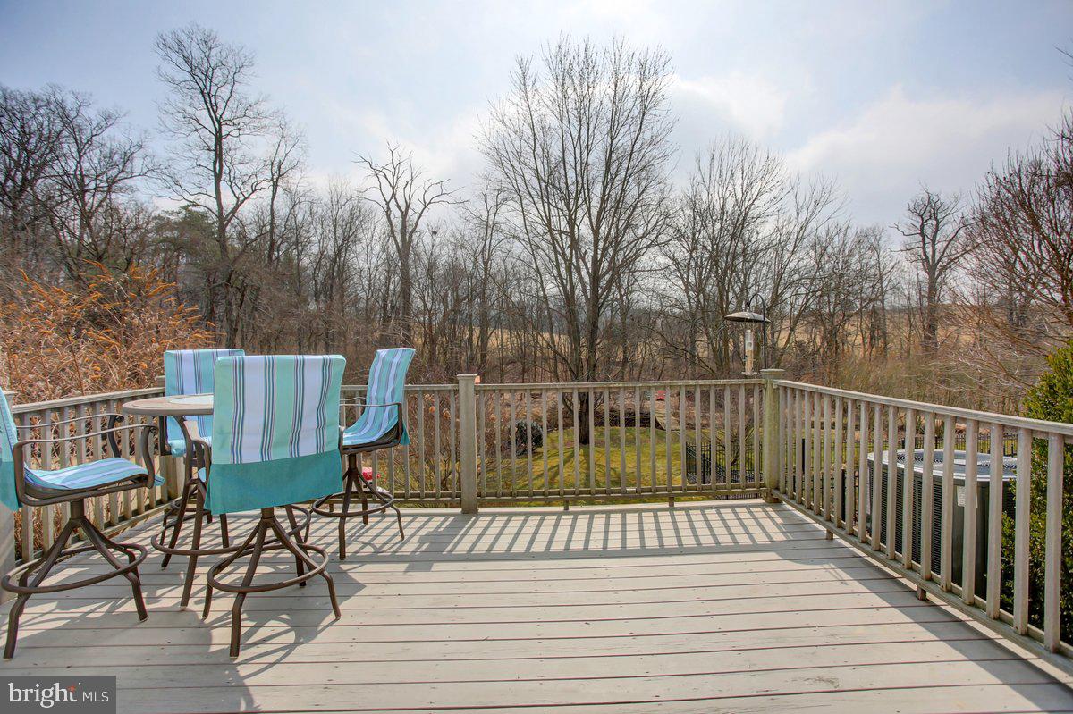 WHISKEY RUN ESTATES - Residential