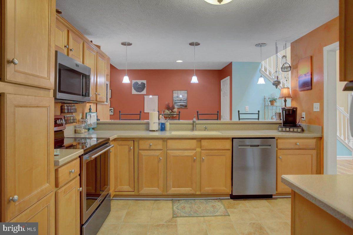 WHISKEY RUN ESTATES - Residential