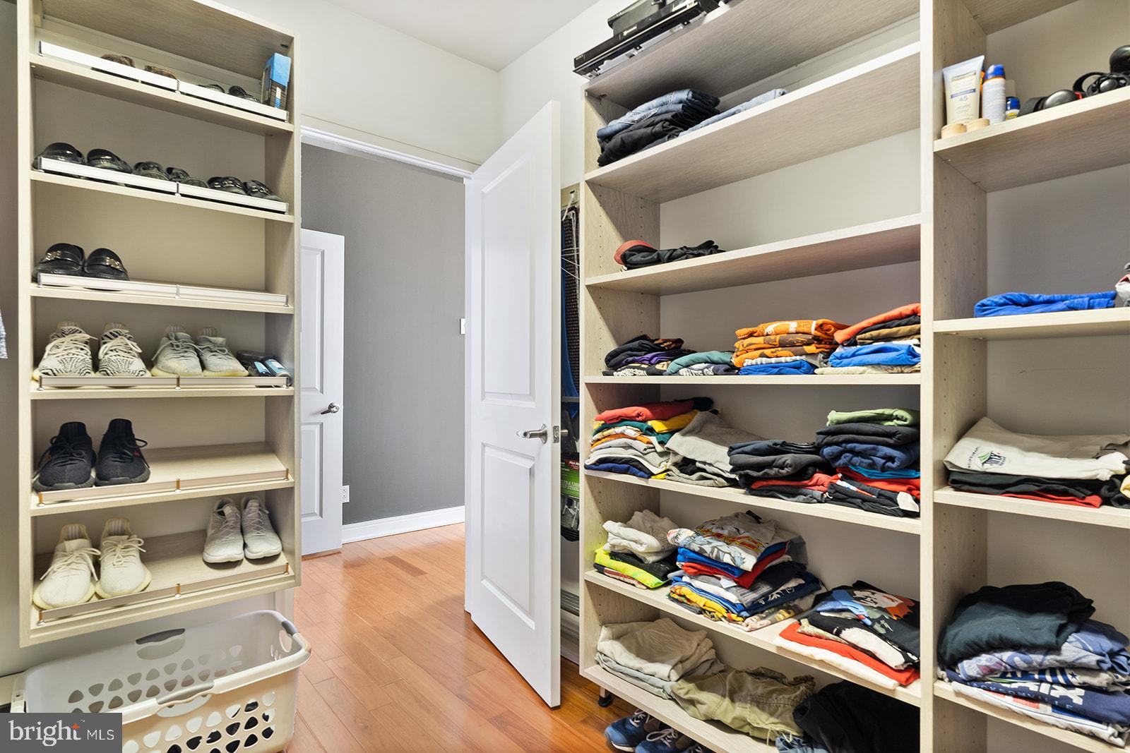 OLD CITY - Residential