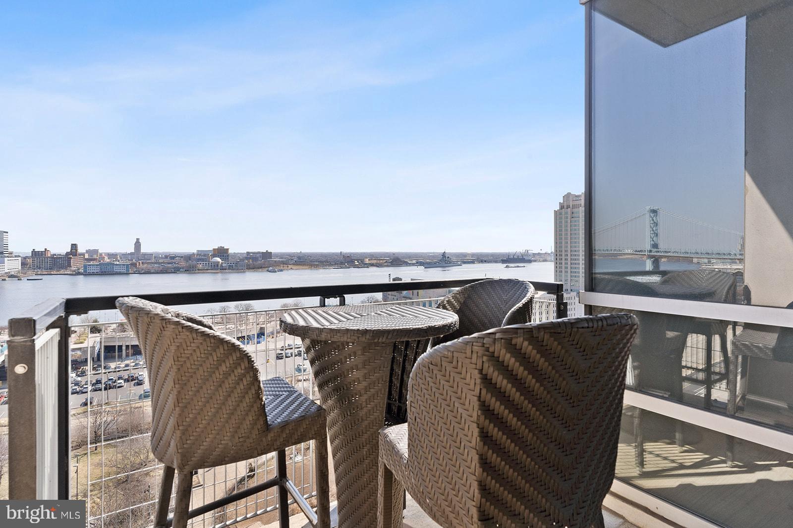 OLD CITY - Residential