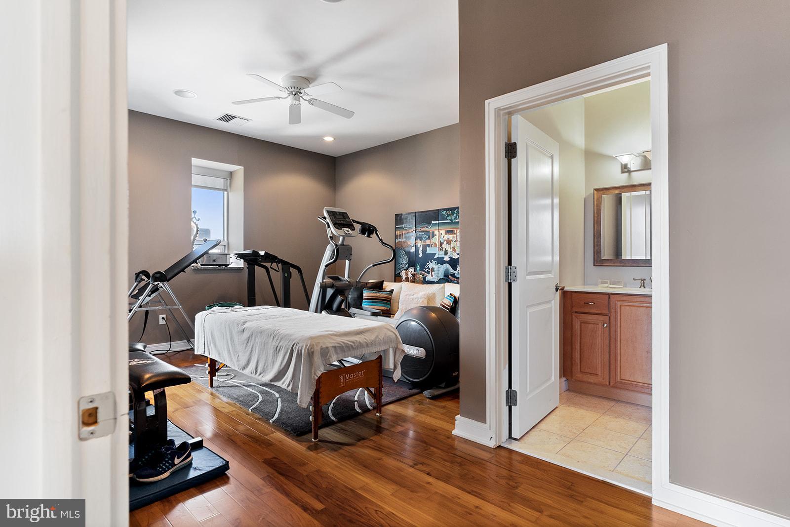 OLD CITY - Residential