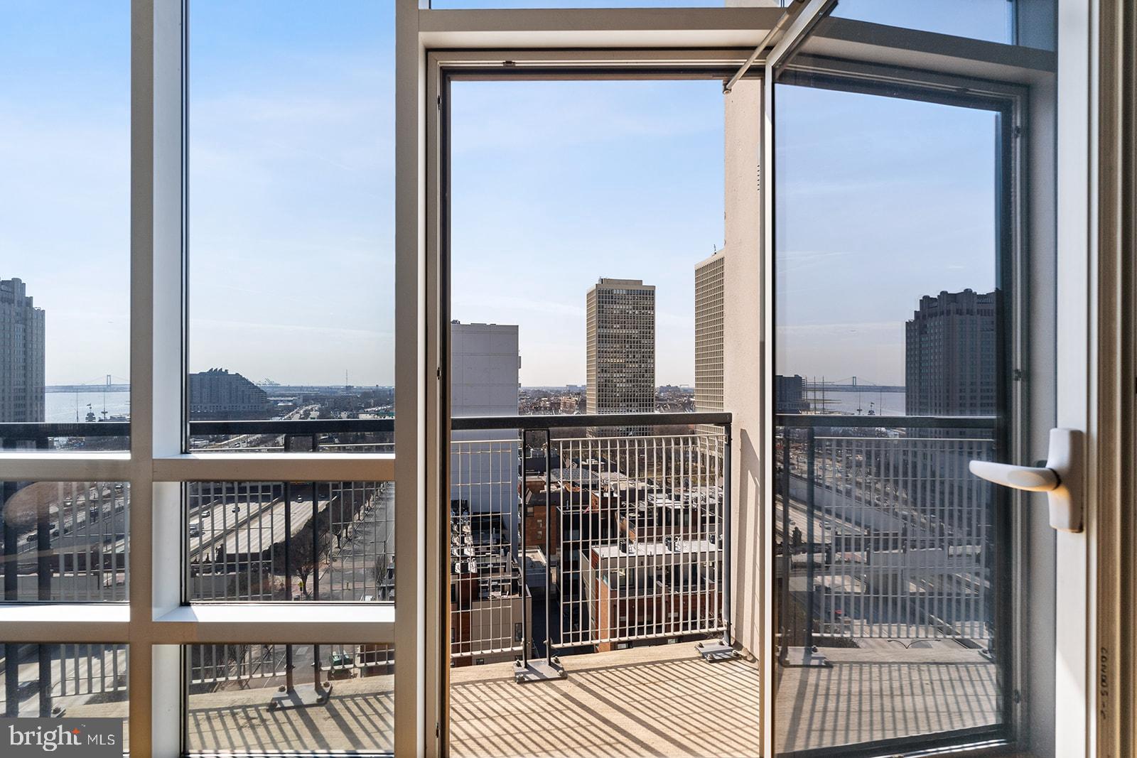 OLD CITY - Residential