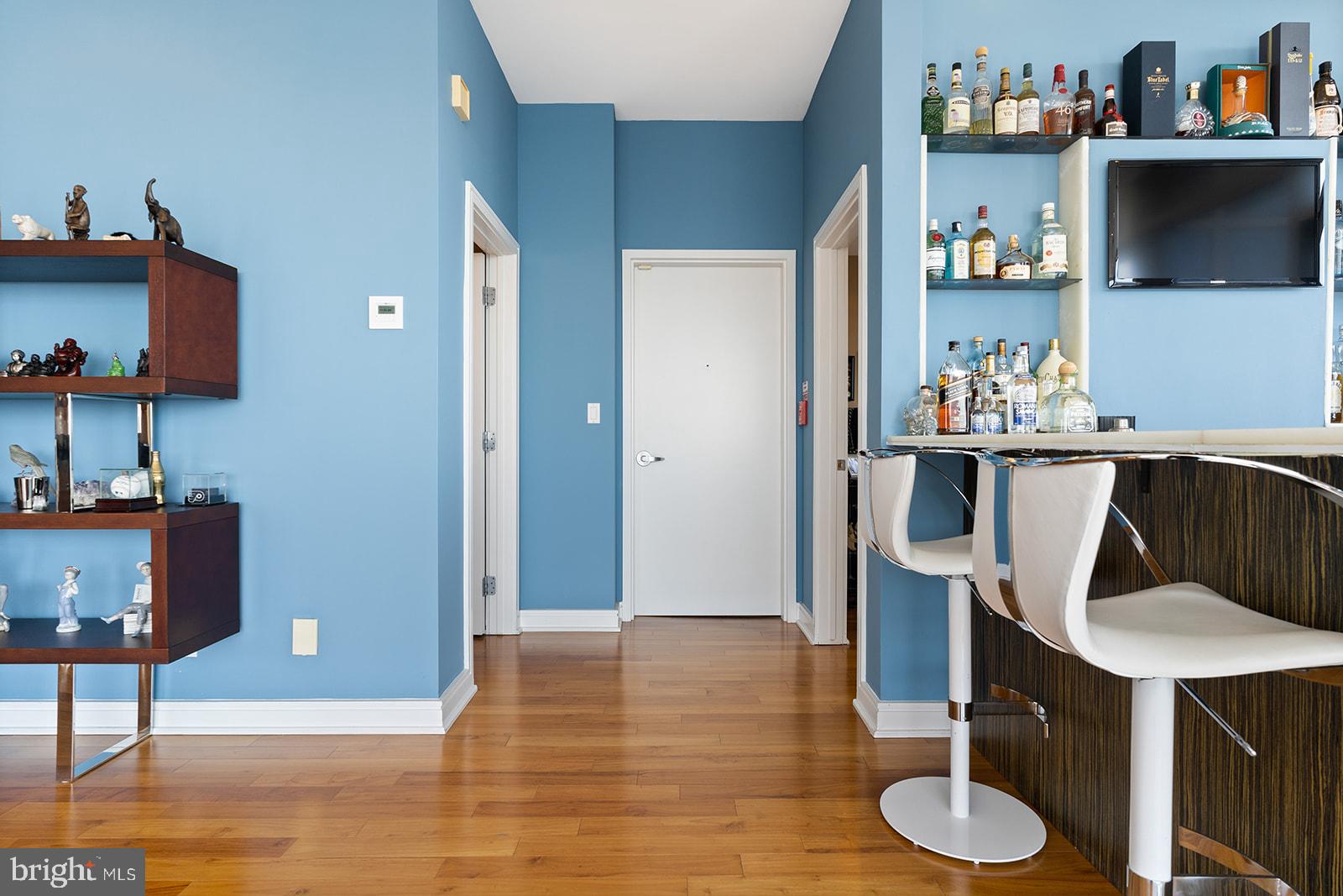 OLD CITY - Residential