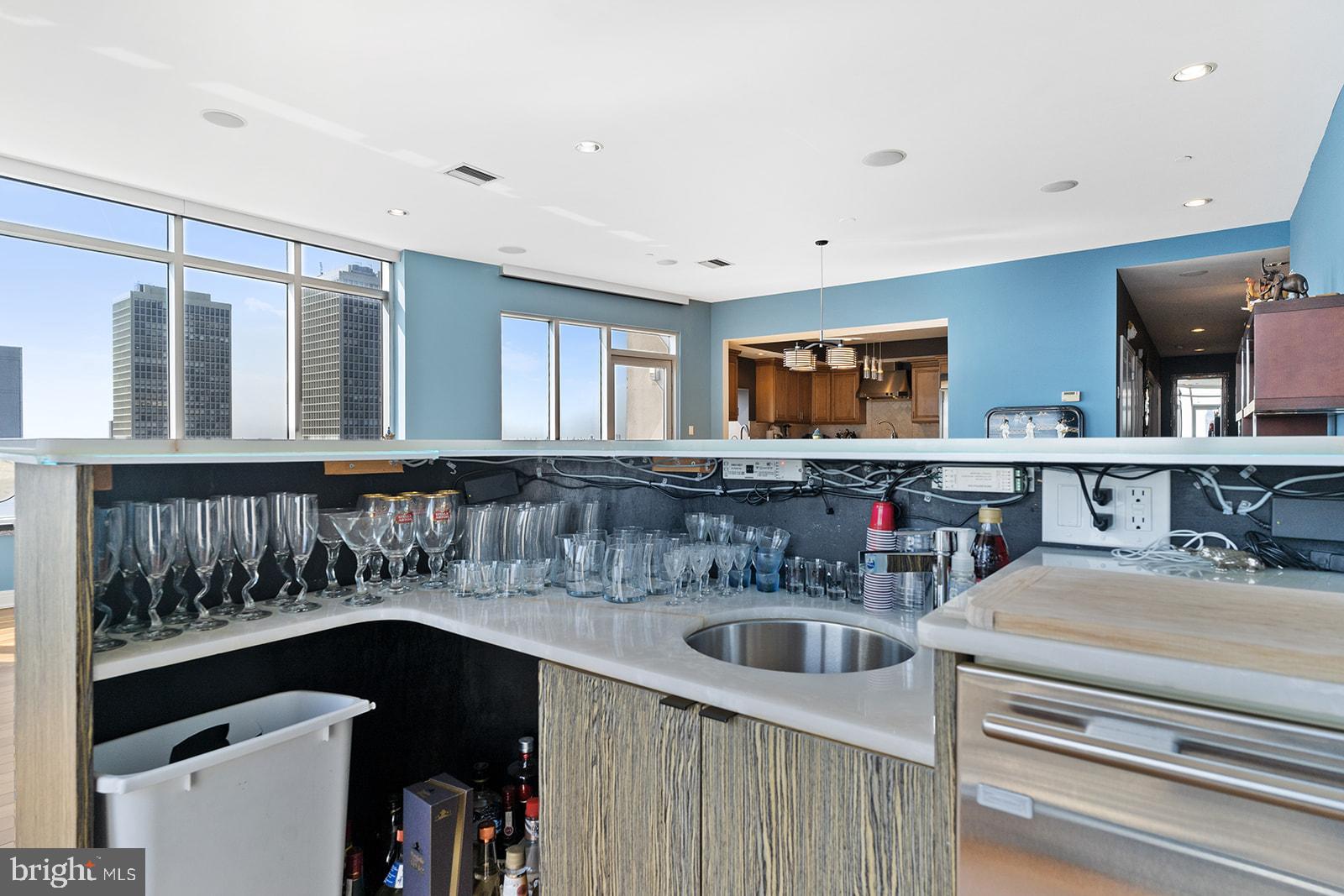 OLD CITY - Residential