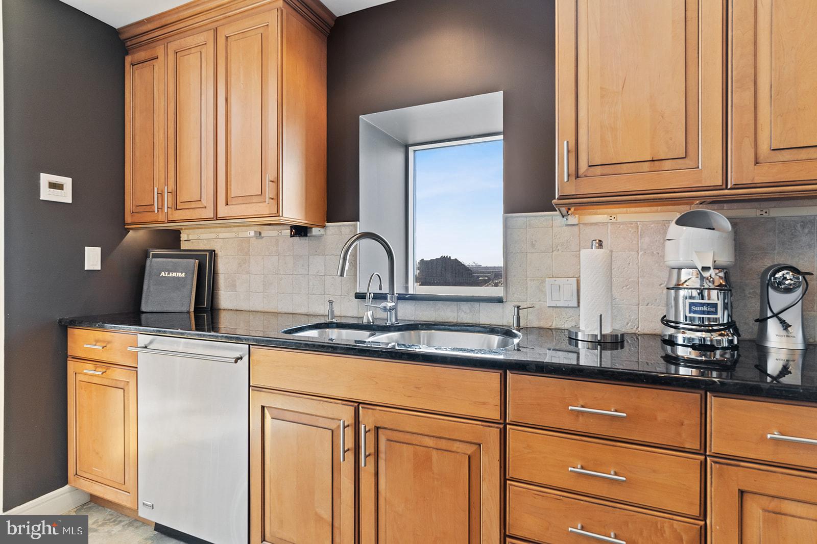 OLD CITY - Residential