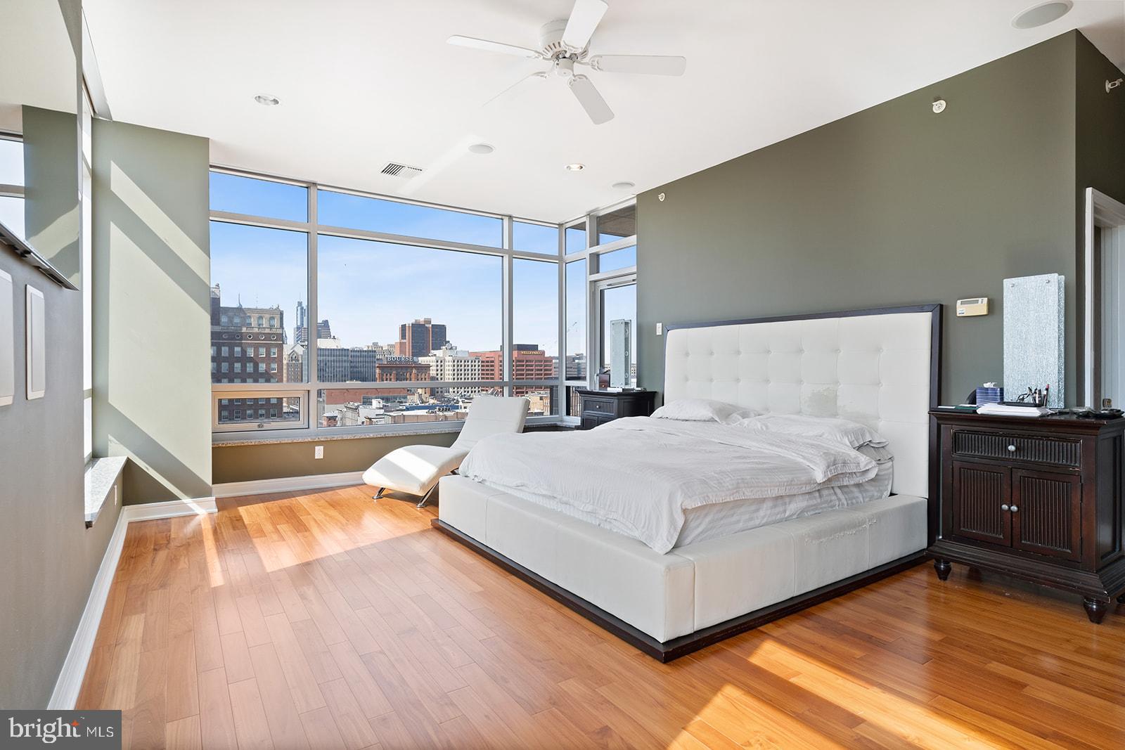 OLD CITY - Residential