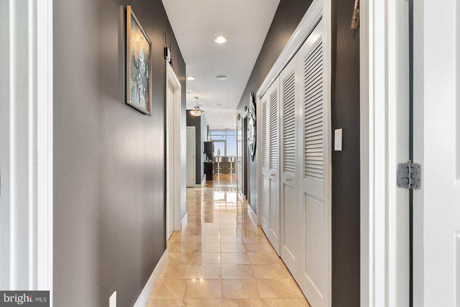 OLD CITY - Residential