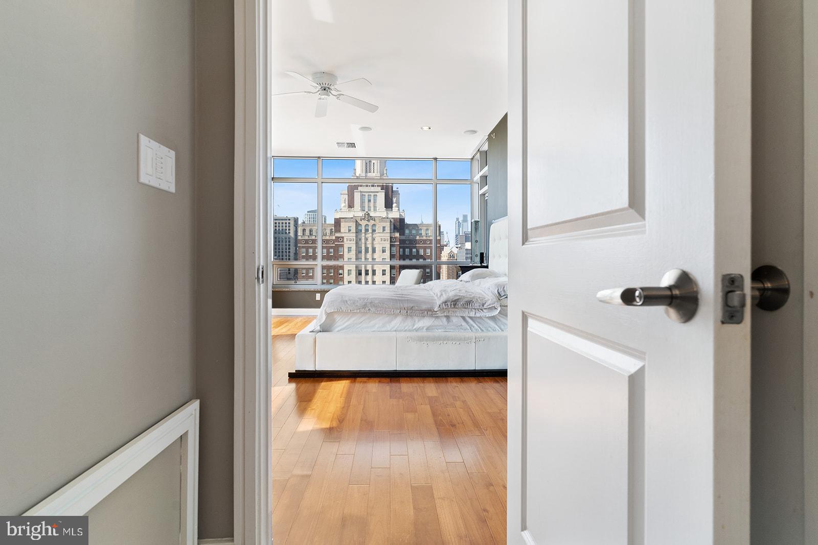 OLD CITY - Residential