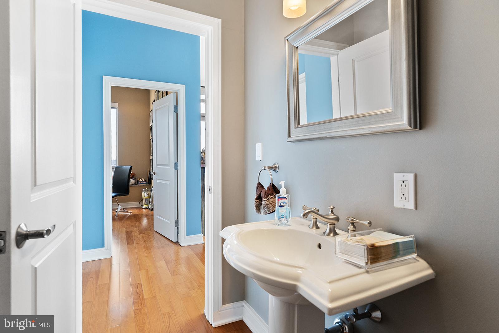 OLD CITY - Residential