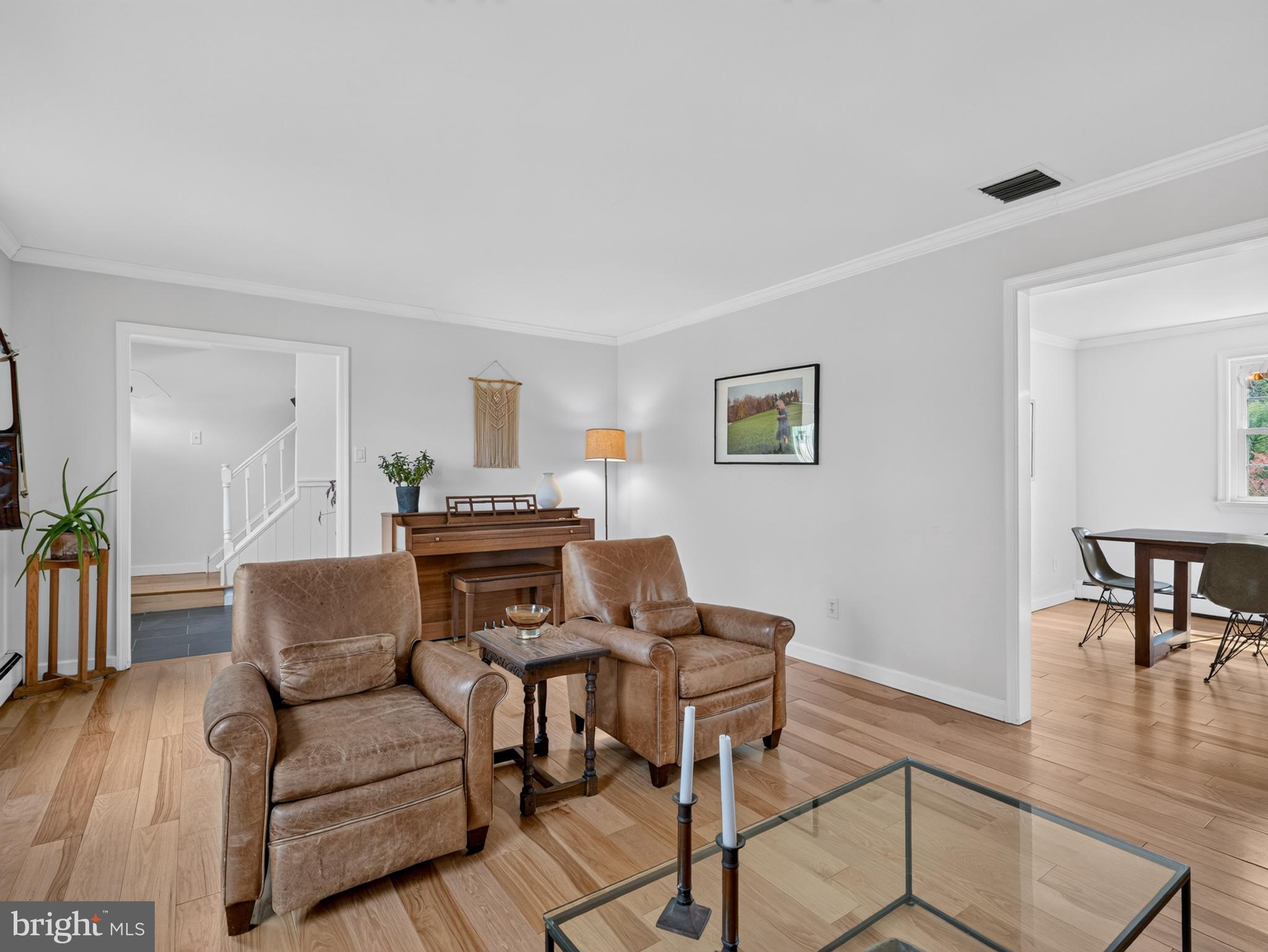 7 CARRIAGE DRIVE